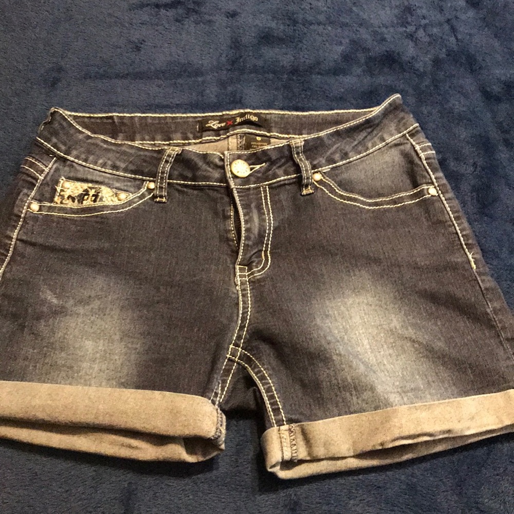 Women’s Love Indigo shorts